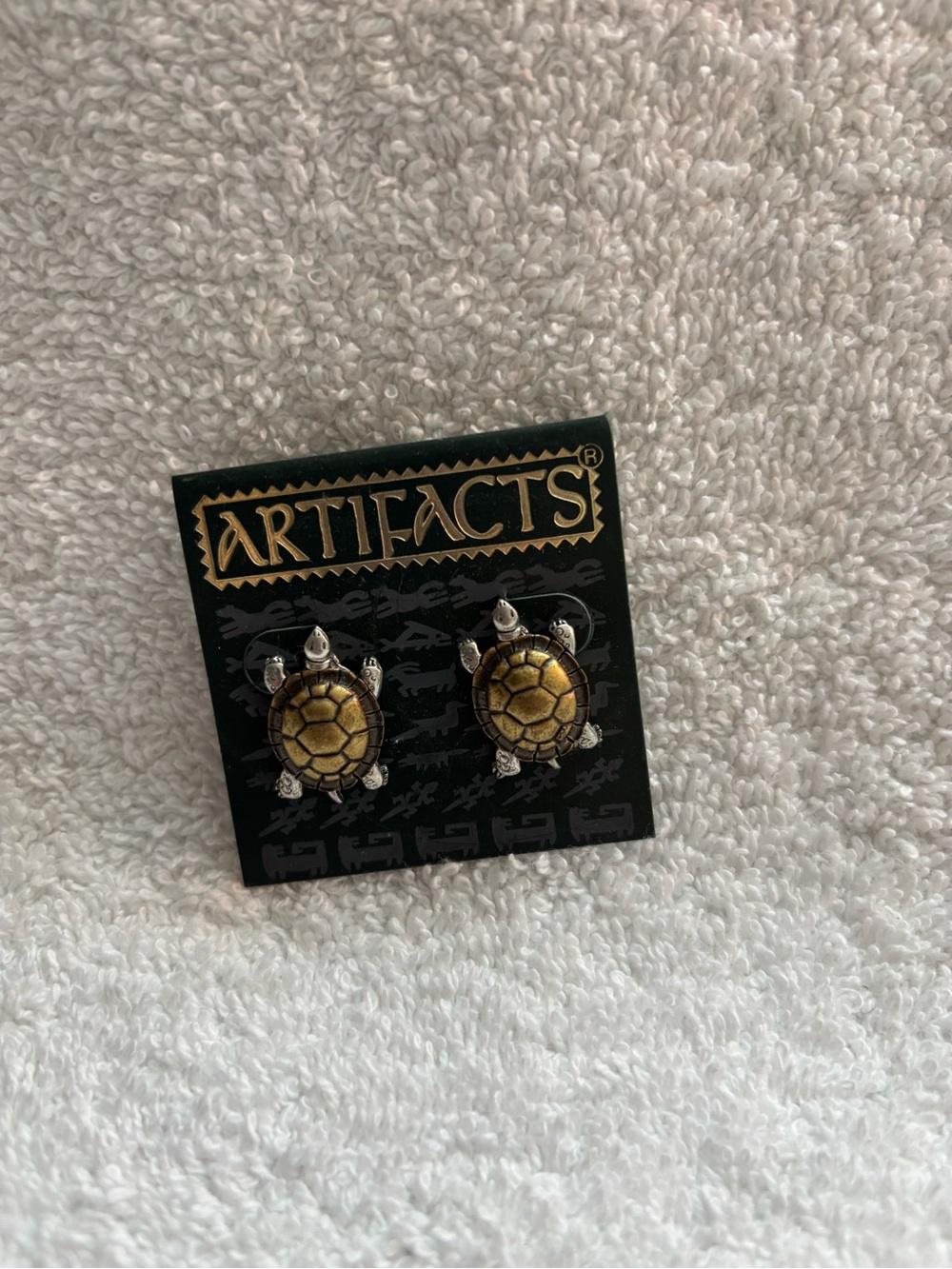 New vintage artifacts turtle earrings